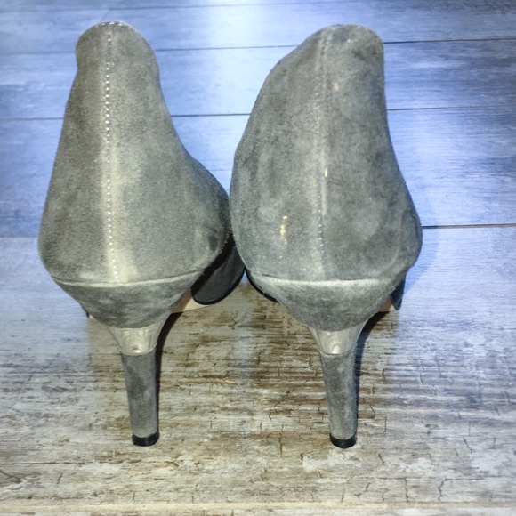 Steven by Steve Madden Gray Suede Heels Size 8.5M - Picture 3 of 8